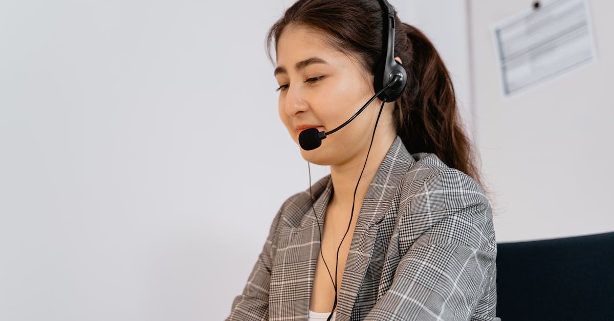 WX老号发卡网：详情下载教程美国区app